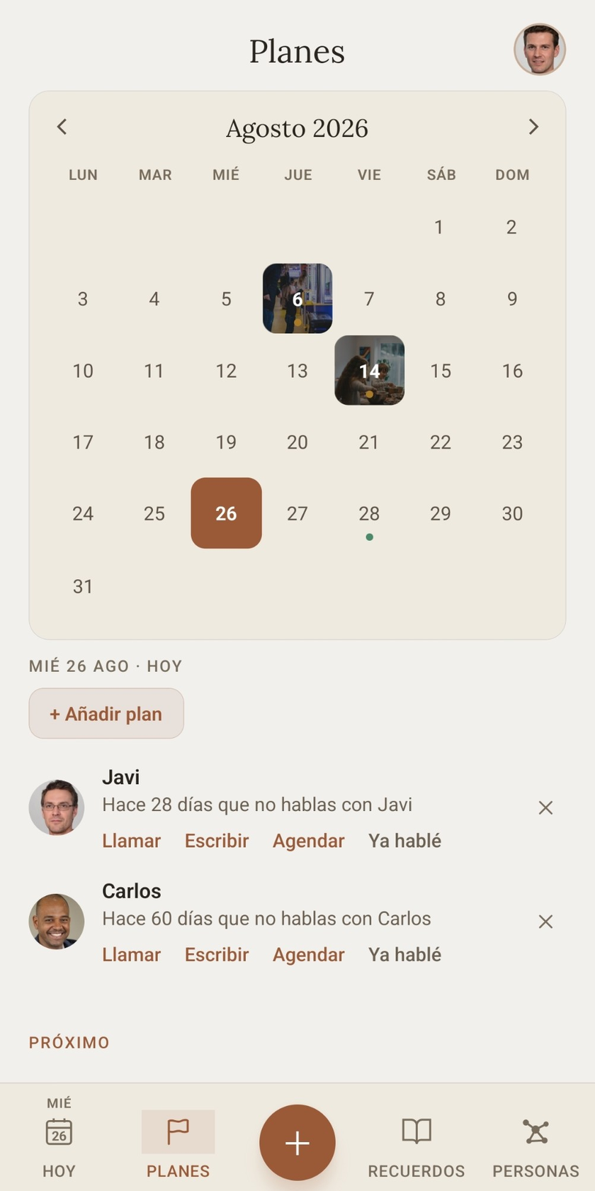Pantalla Agenda: calendario con fotos y a quién retomar